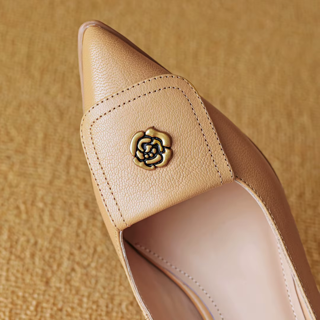 Escarpins à bride arrière en cuir véritable pour femmes, bout pointu, talon chaton, dames élégantes,