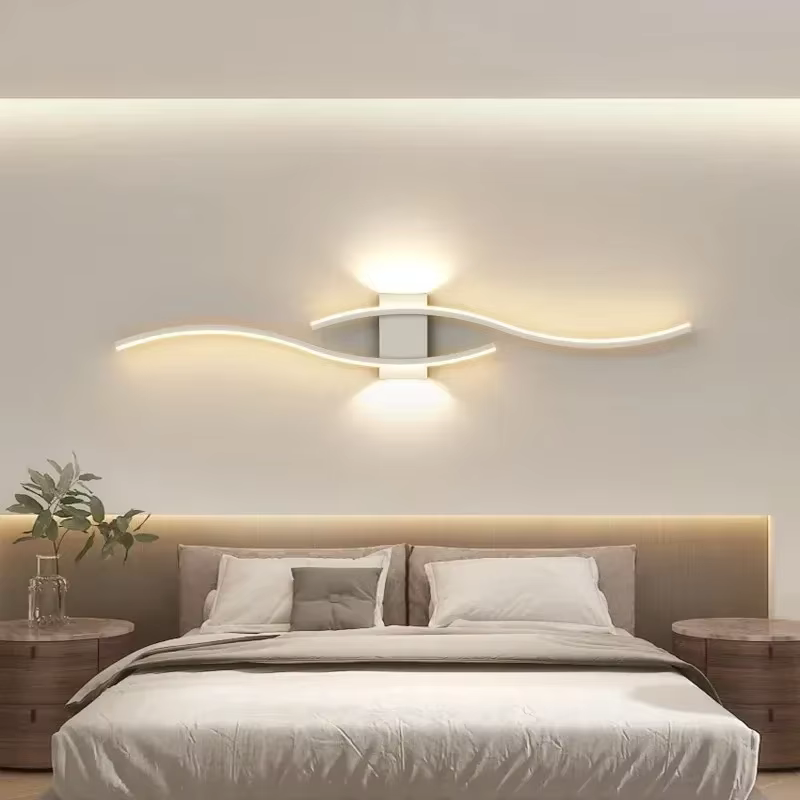 Moderne LED bande applique Double courbe télécommande lumière chevet décor noir or appliques murales