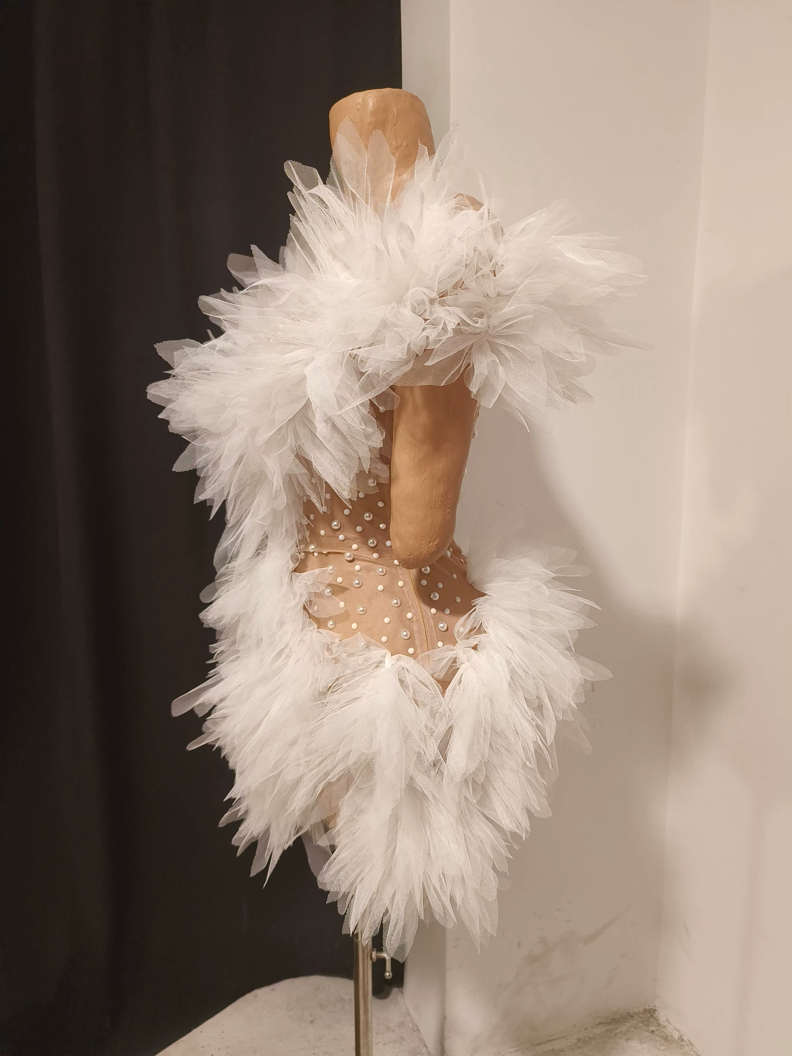 Robe mini en tulle blanc luxueuse pour femme, sexy, transparente, ornée de perles et de cristaux, mo