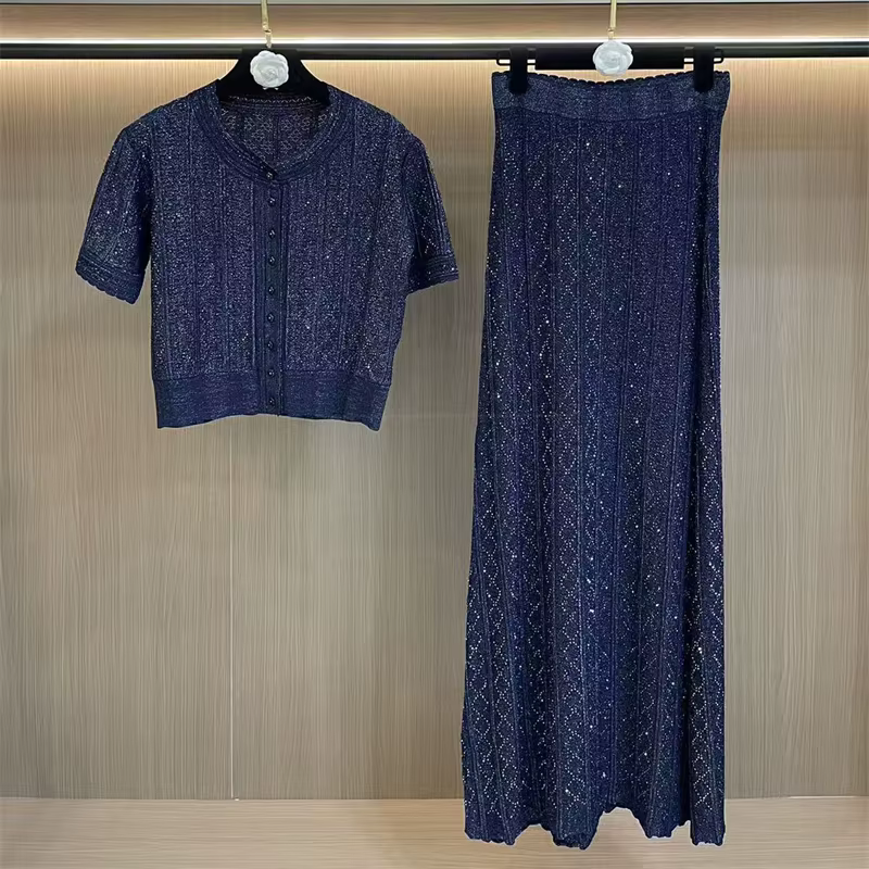 Nouvel ensemble d'été pour femme : cardigan en maille rayé à col rond et manches courtes scintillant