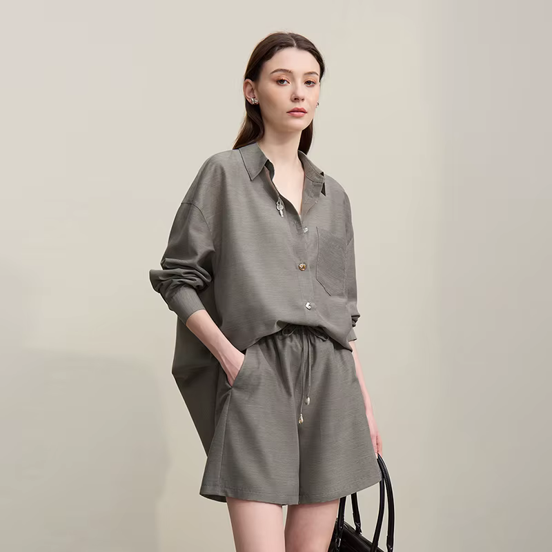 Chemisier Amii pour femme, nouvelle collection été 2026, col à revers, épaules tombantes, manches lo
