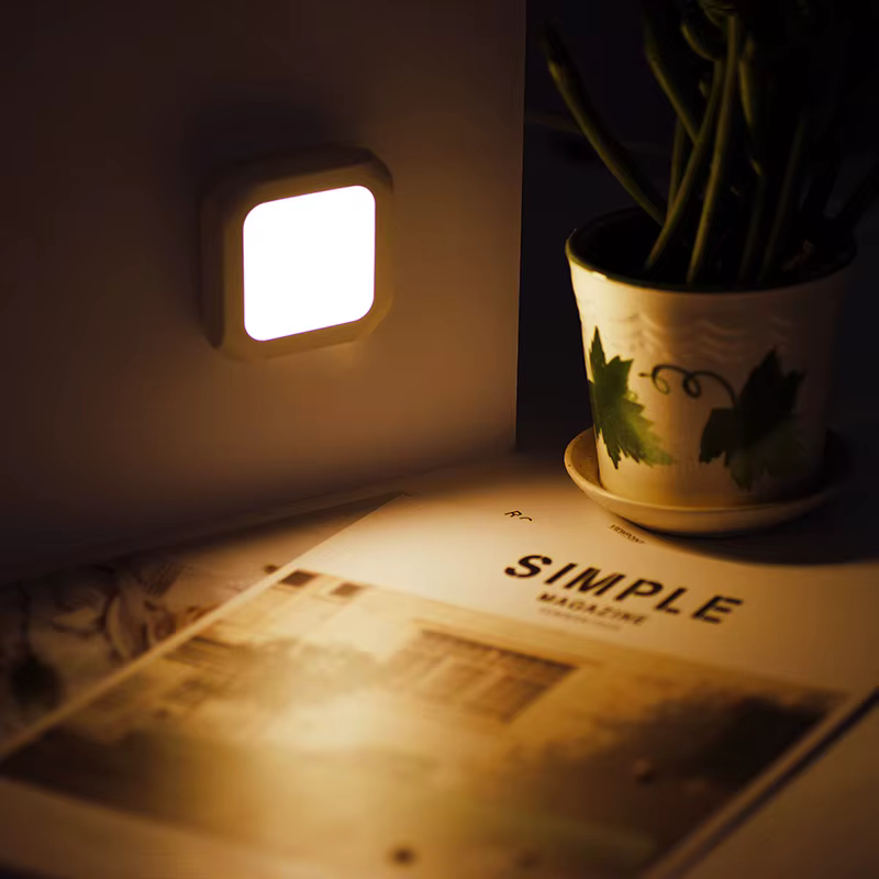 Veilleuse avec prise ue/US contrôle de la lumière LED lampe de nuit appliques murales pour la maison