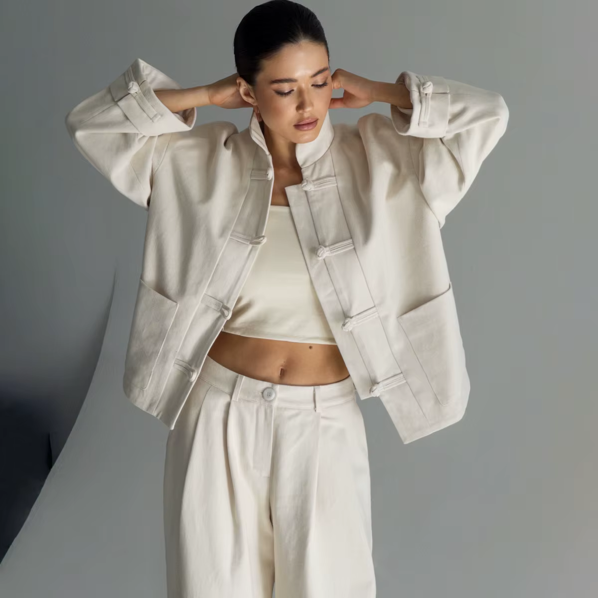 VTKW 2026 Nouvel ensemble veste et pantalon pour femme style chinois, col mandarin, boutons grenouil