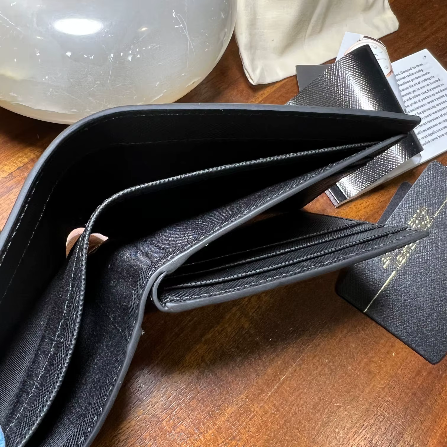 130318 # Portefeuille artisanal de luxe en cuir, collection 4810 Westside, porte-cartes, pince à bil
