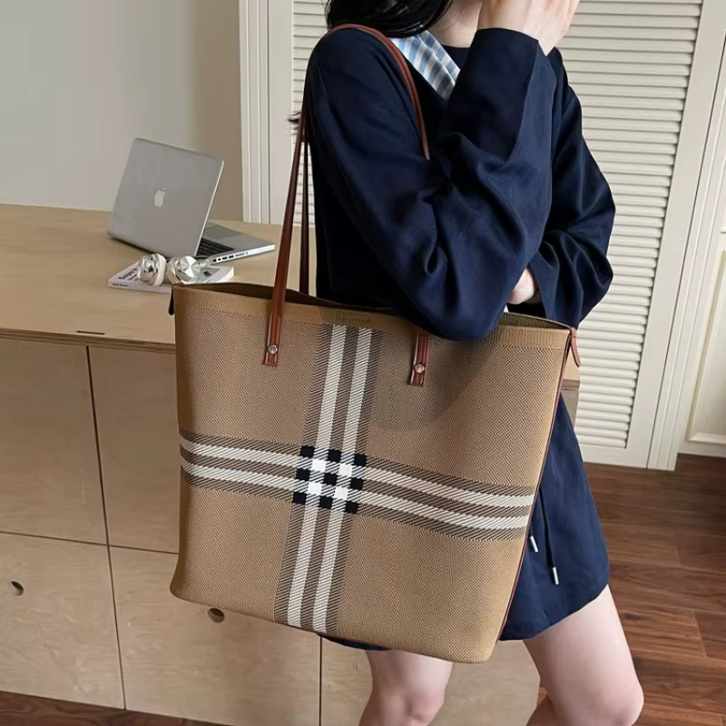 Sac à langer élégant en cuir, design classique, mode parisienne, grande capacité, pour femme, best-s