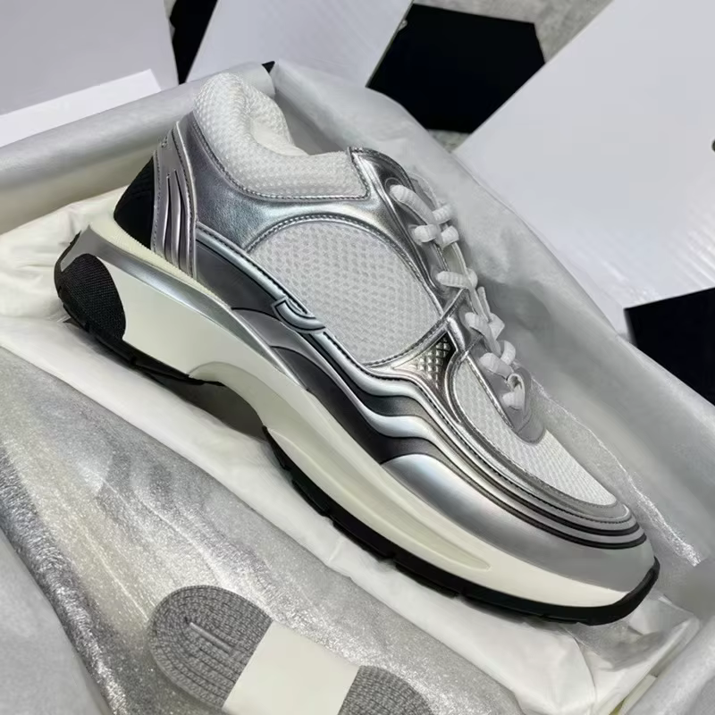 Chaussures décontractées à semelle épaisse 2026 pour femmes, en daim multicolore, à lacets, pour la 