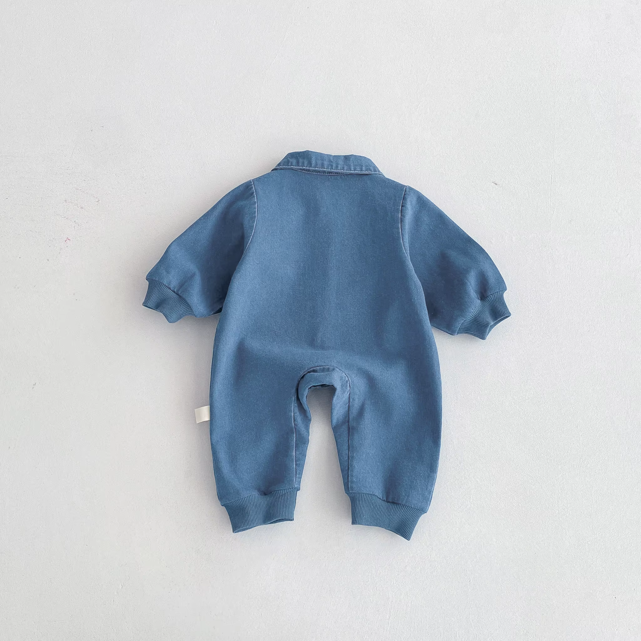 Costume une pièce pour bébé, vêtements d'automne en denim, vêtements rampants d'extérieur brodés pou