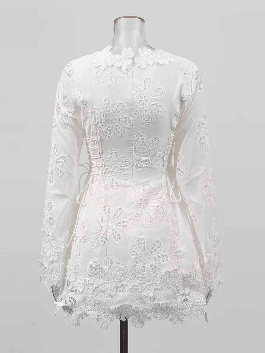 TWOTWINSTYLE solide évider Mini robes pour femmes col en V longue sans manches taille haute tempéram