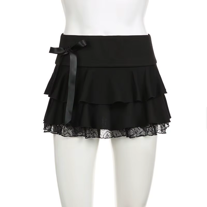 Mini-jupe noire à volants avec bordure en dentelle et nœud en ruban, micro-jupe trapèze pour femme, 