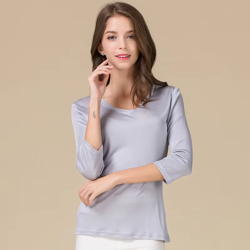Birdtree, T-shirt en soie véritable à 25 %, double tricot, couleurs unies, col en V classique, manch