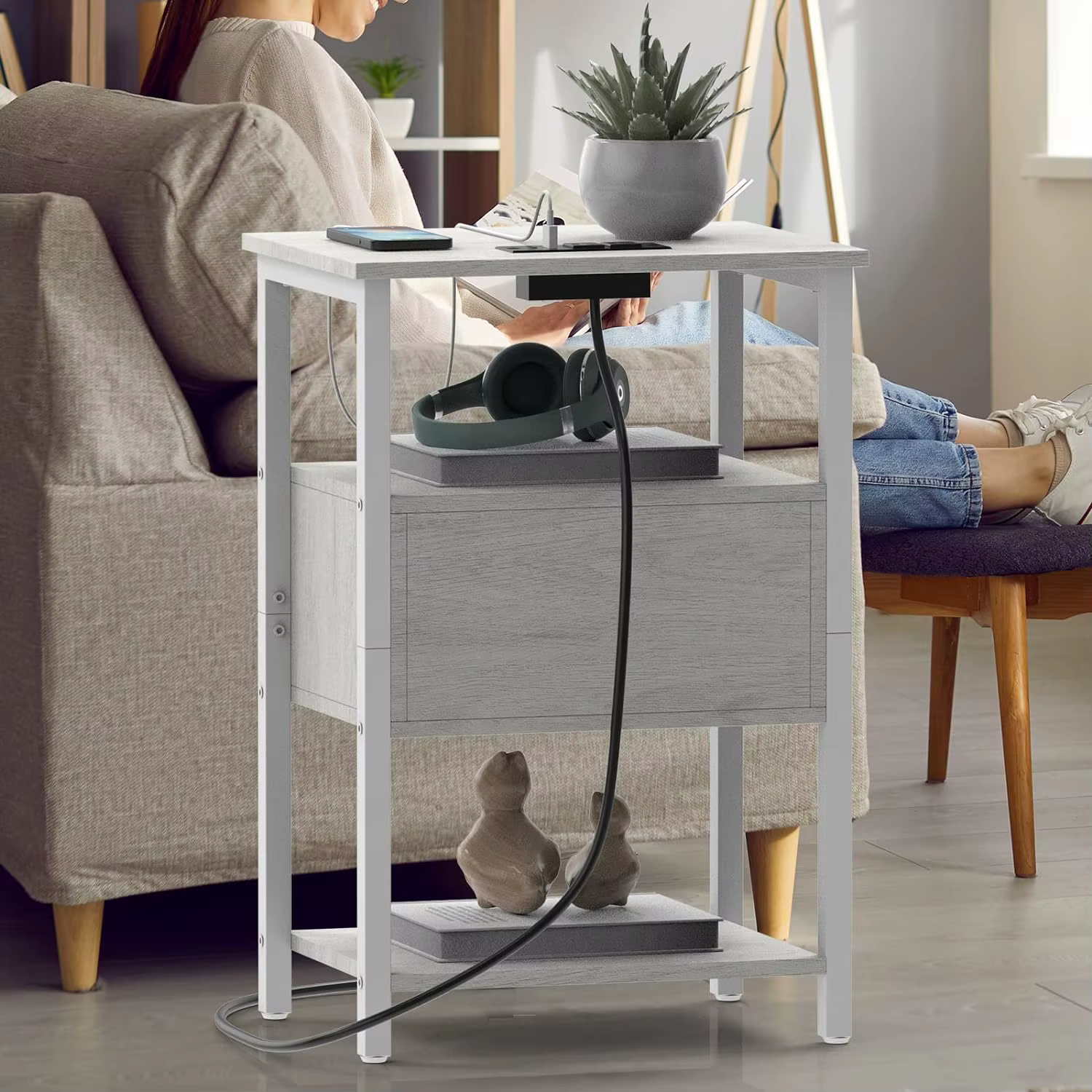 Ensemble de table de chevet avec station de charge, rangement à rabat, table de chevet pour chambre 