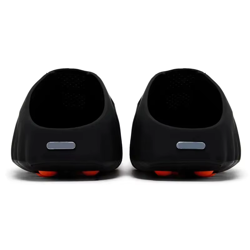Claquettes de confort Rubber Tech 001, Chaussures de course Running Bone White Red Black Light Smoke