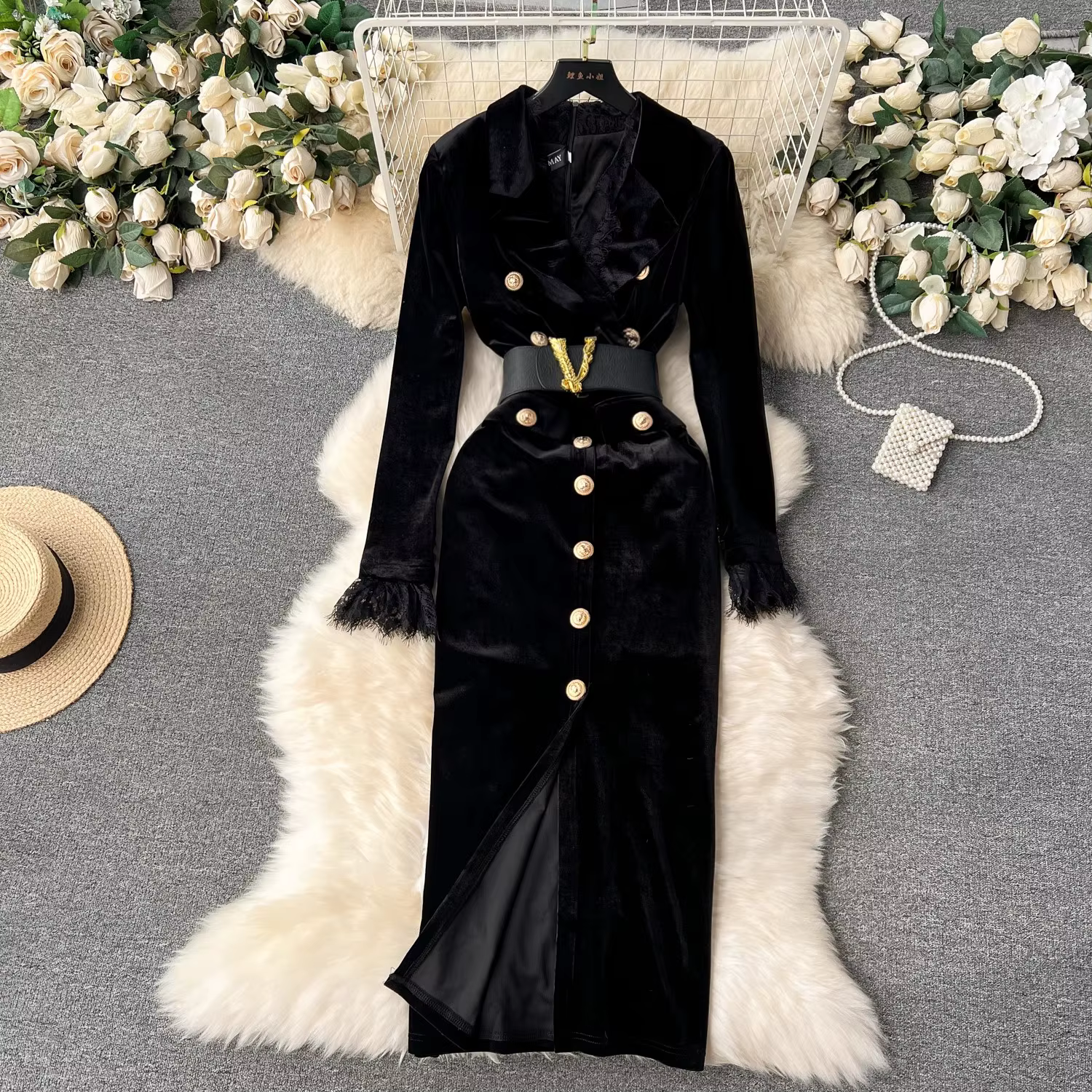 Robe en velours pour femmes, élégante, col en v, manches longues, mode, boutons moyens, gaine fendue
