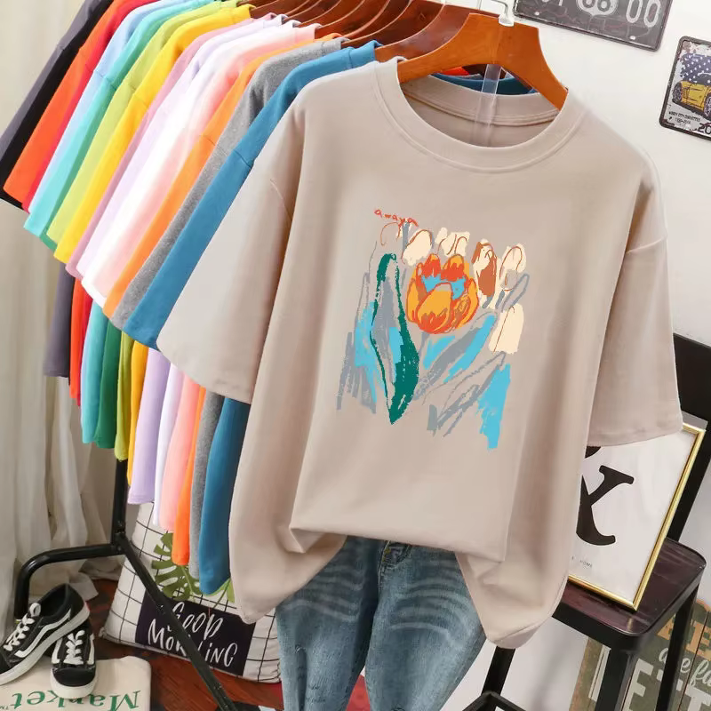 T-shirt manches courtes col rond femme, estival et basique, avec peinture florale, noir et blanc, gr