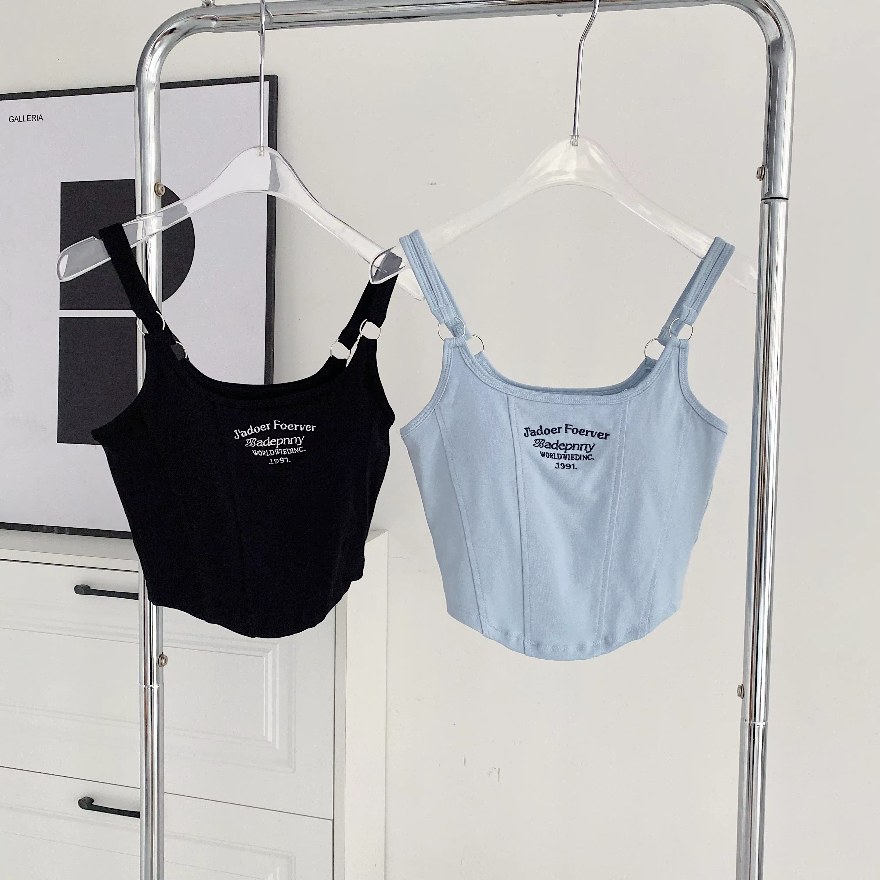 Haut court avec coussretours pour femme, ourlet irrégulier, mince, précieux, Y, décontracté, sexy, b