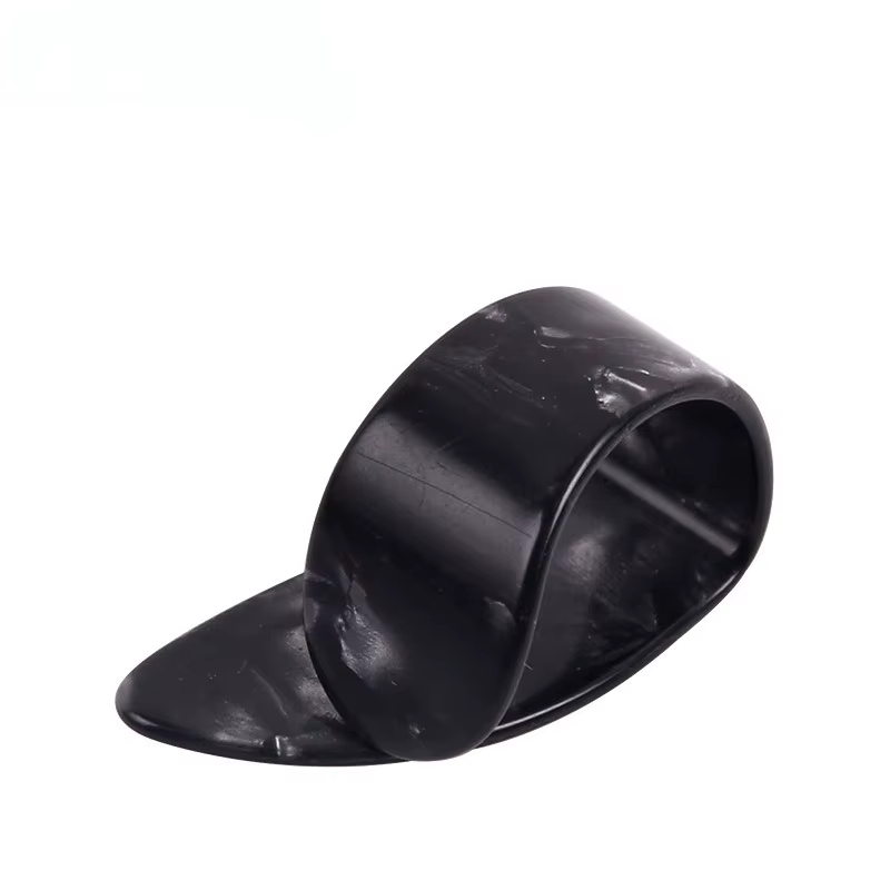 4 pièces main droite pouce doigt plectres de guitare ensemble droit d'ongles style doigt prévention 