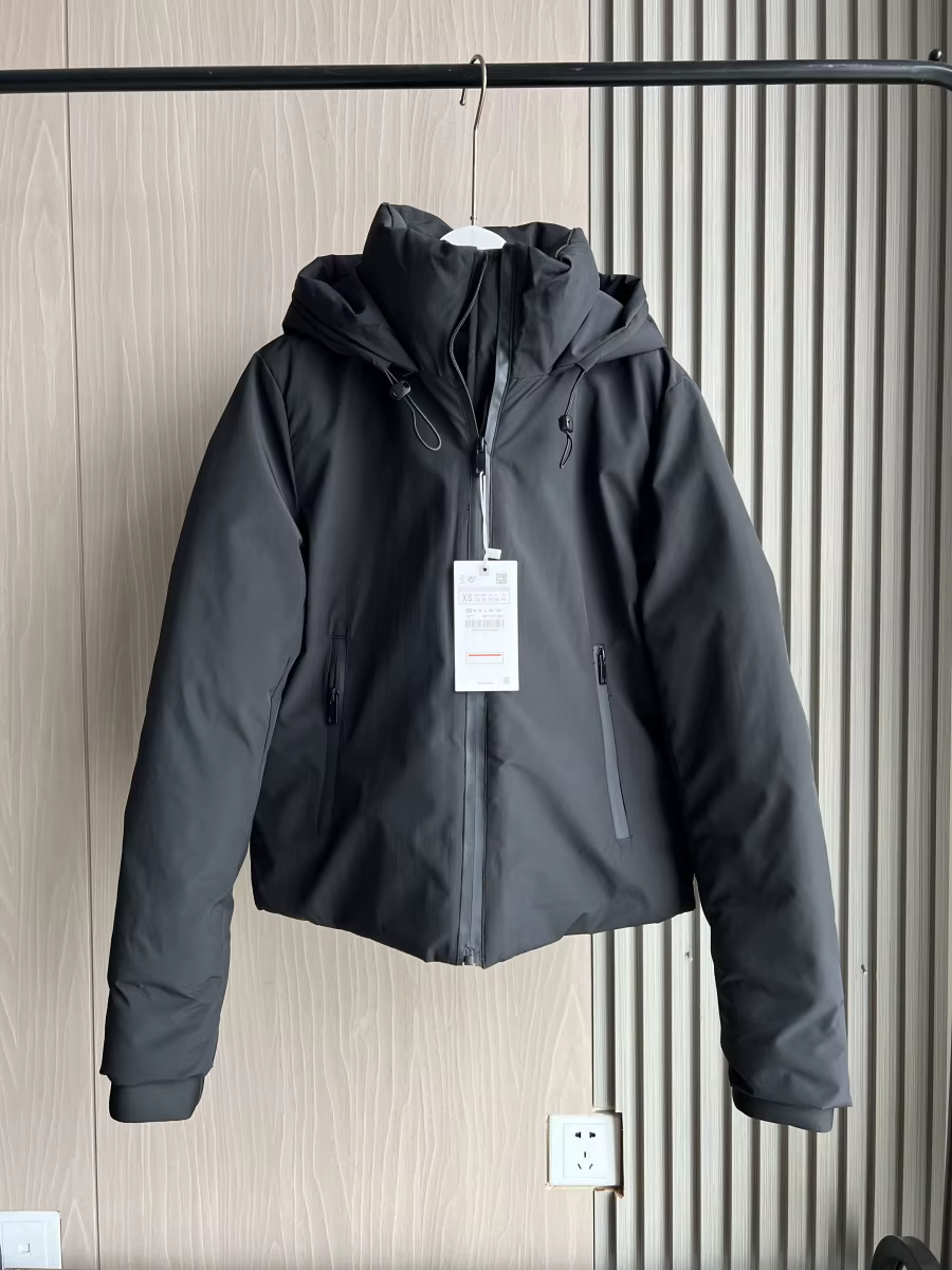 ETJ 2025 automne/hiver nouveau femmes court imitation vent imperméable à capuche épais chaud coton v