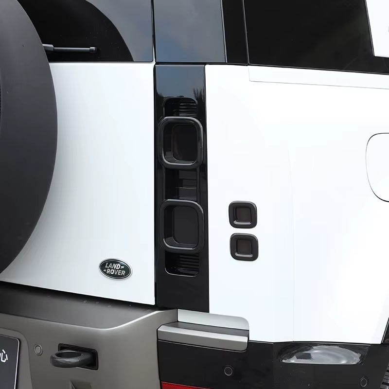 Couvercle de feu arrière de voiture noir pour Land Rover Defender 110 20-24, couvercle de protection