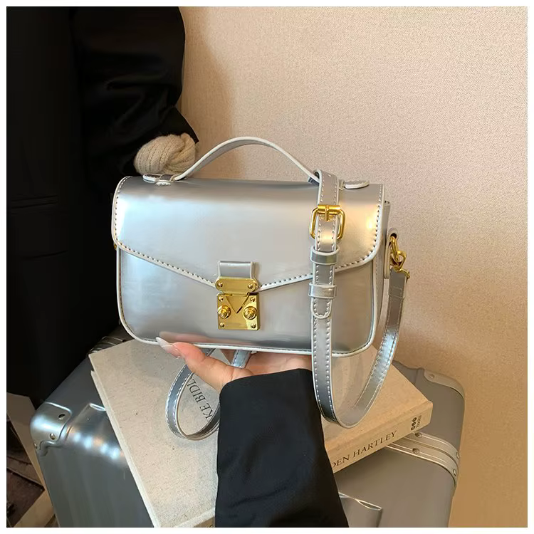 Sacs à langer de luxe pour femmes, design minimaliste haut de gamme, sac bandoulière en cuir de luxe