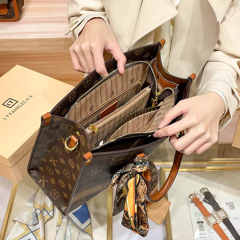 Sacs à langer élégants, décontractés, simples, vintage, à la mode pour femmes, sac à main en cuir de