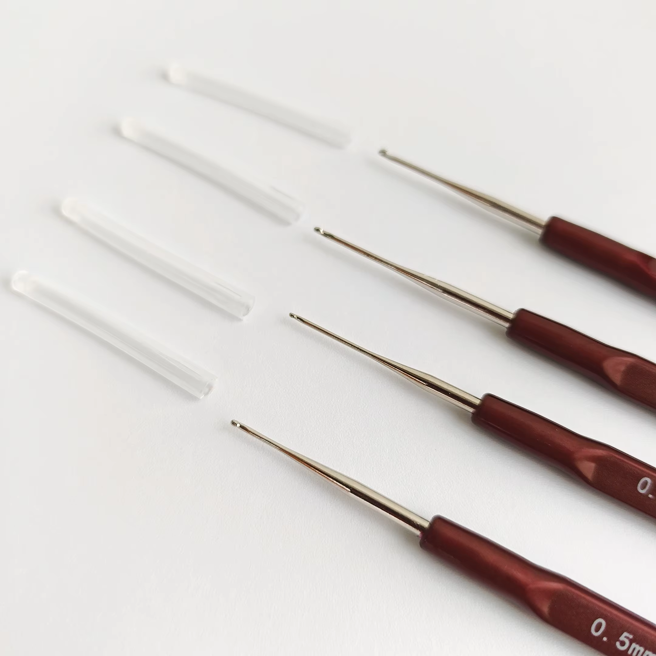 Crochets à tricoter pour dreadlocks, outils capillaires en métal et plastique, crochets de 0,5 mm, 0