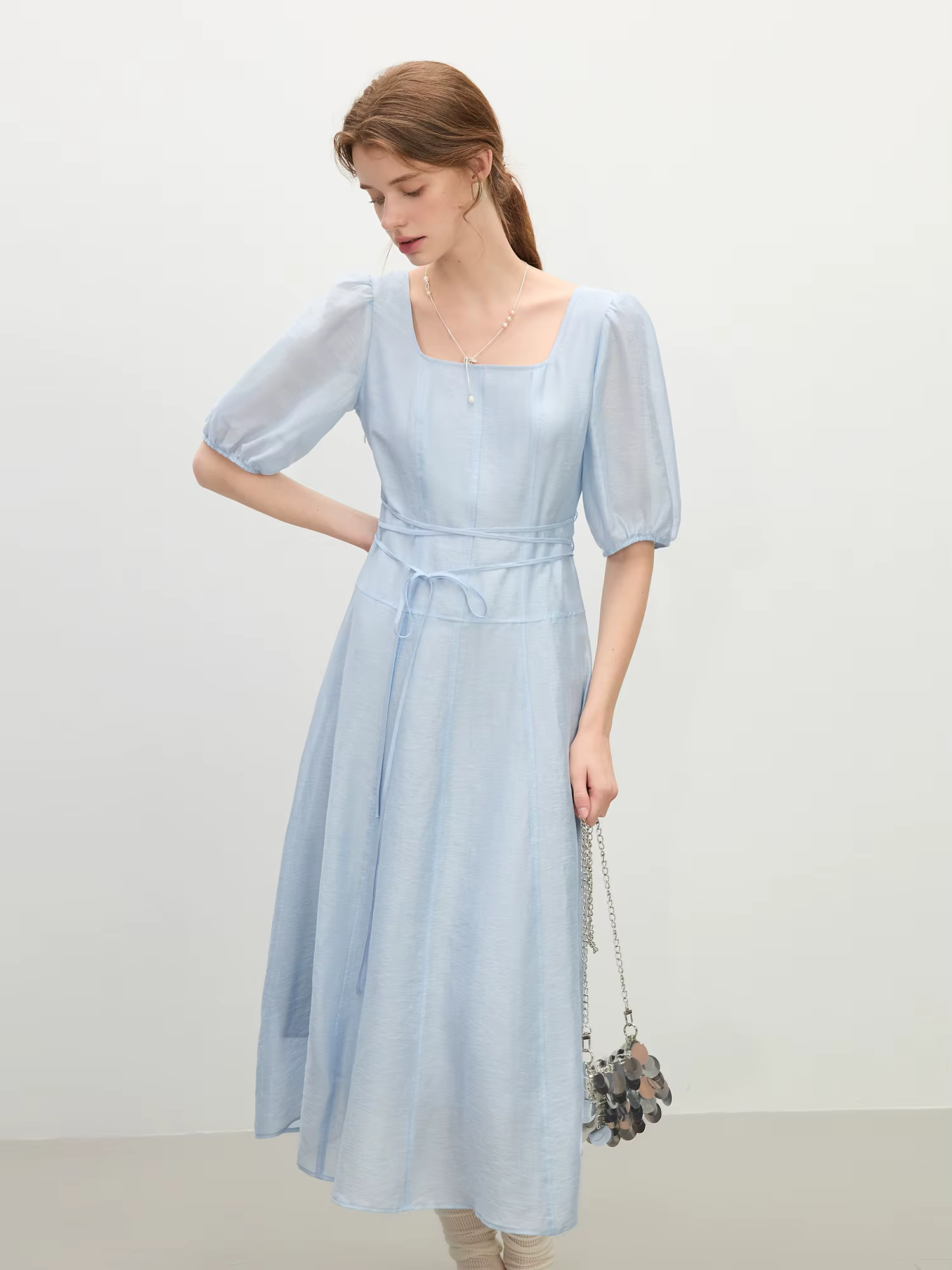 FSLE manches bouffantes col carré robe de Style français pour les femmes 2025 été nouveauté romantiq