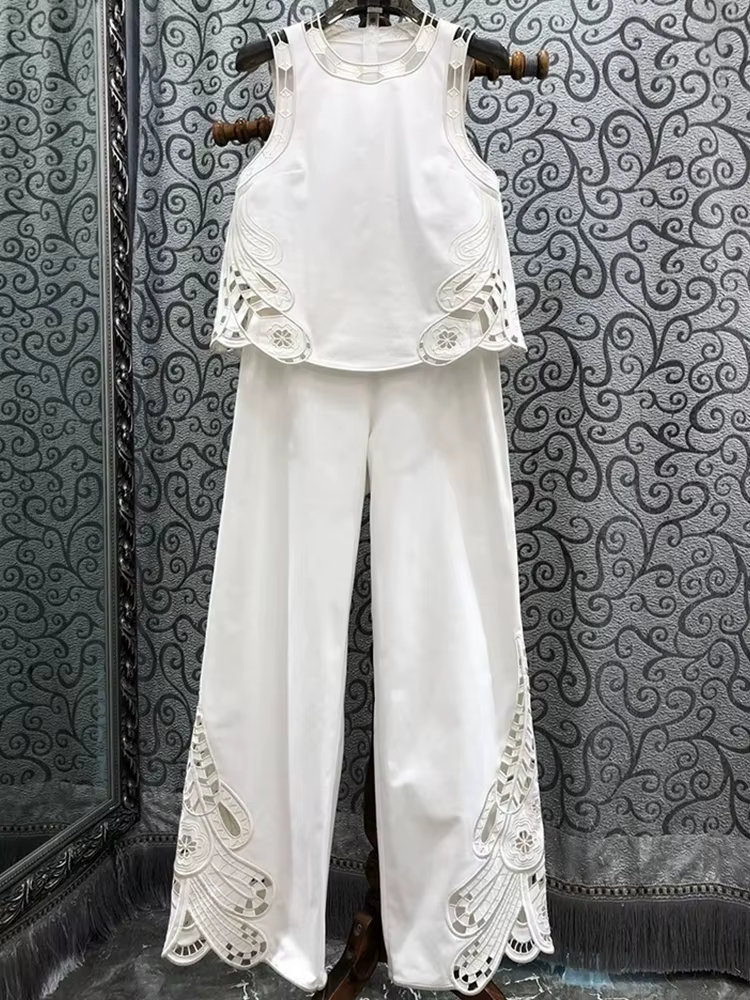 Printemps/été 2025 nouveau haut sans manches à col rond creux brodé + pantalon droit décontracté mod