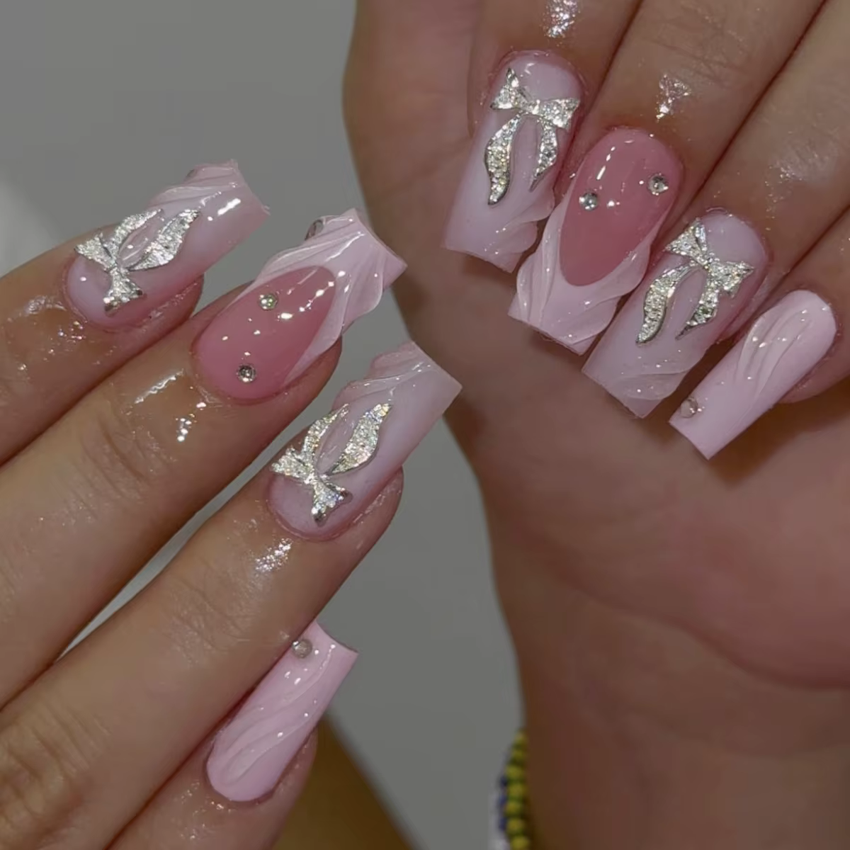 Faux ongles ballerine longs à pression, fleur Serpentine avec strass, faux ongles français, pointes 