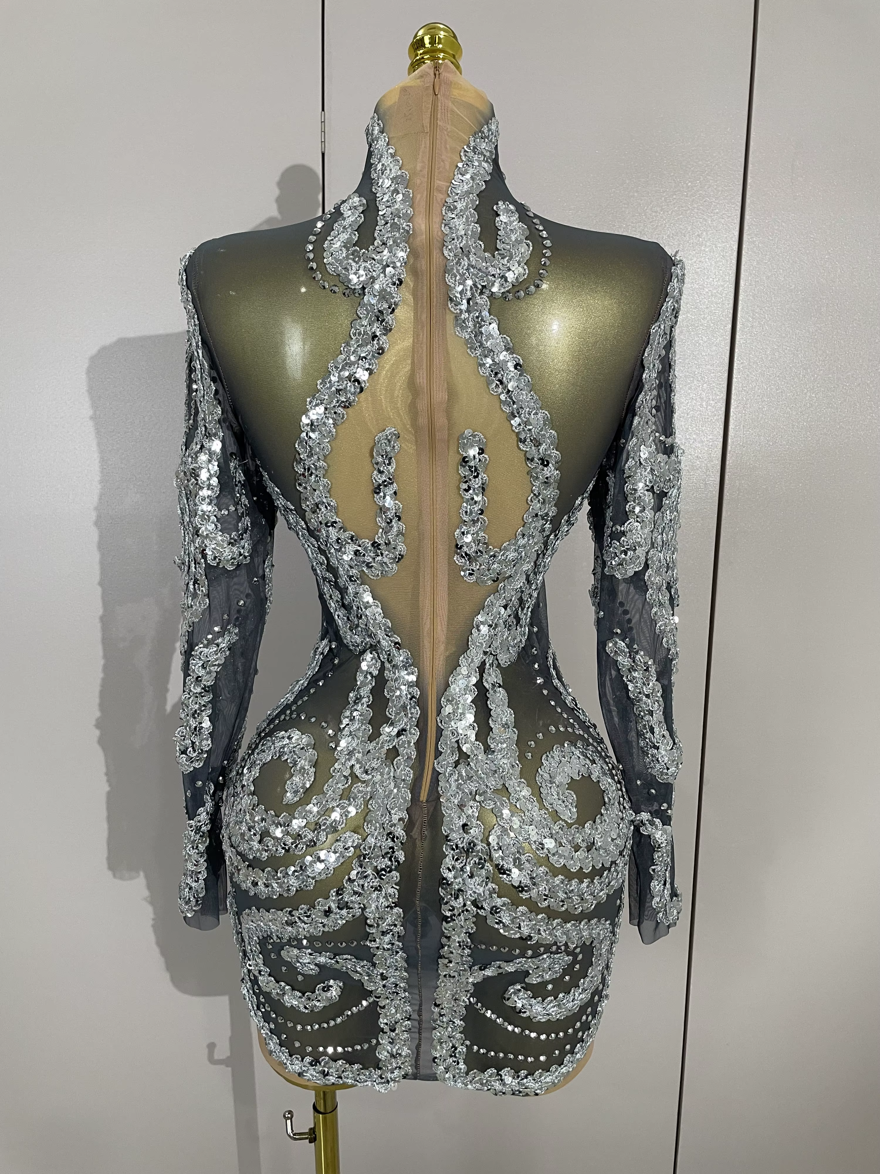 STOCK – tenue de scène Sexy en maille, manches longues, strass scintillants, Mini robe, fête d'anniv