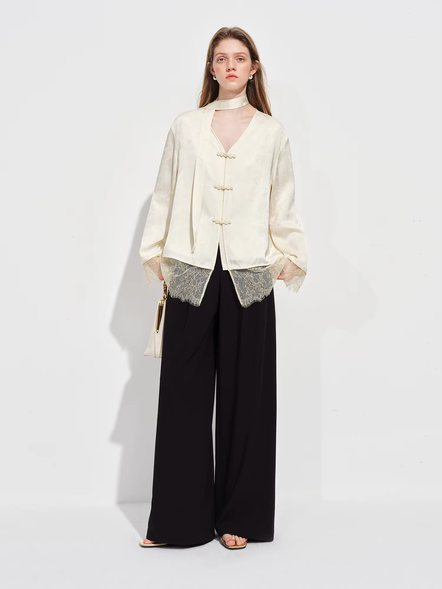 FSLE Nouvelle Blouse Femme en Satin Jacquard d'inspiration chinoise, Col en V, Fermeture à Boutons,