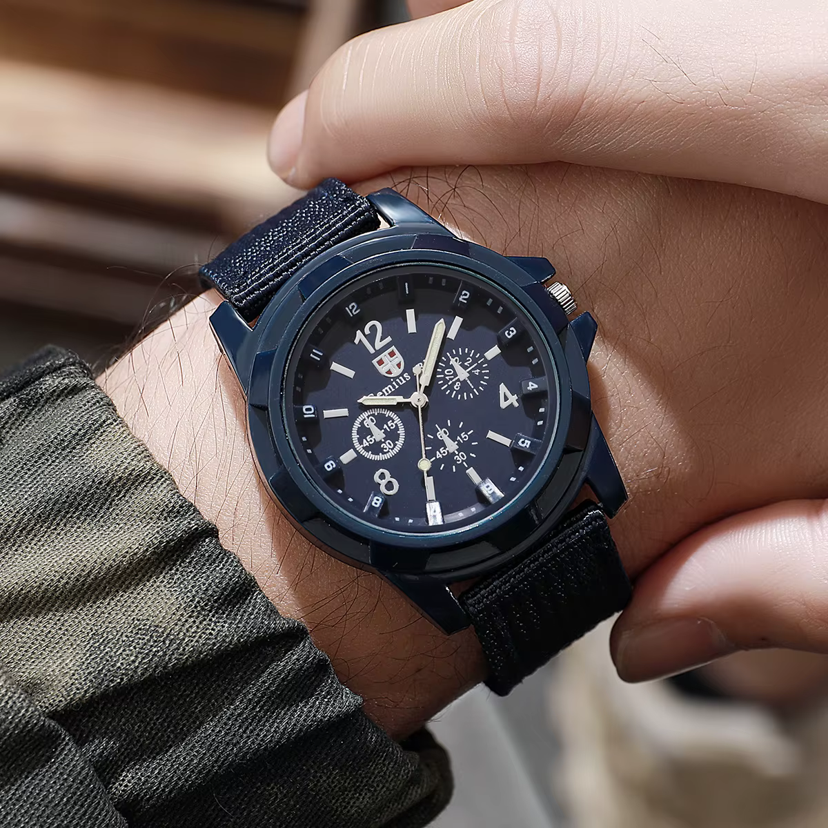 4 pièces hommes montres militaires ensemble Sport décontracté montre à Quartz bracelet en Nylon mâle