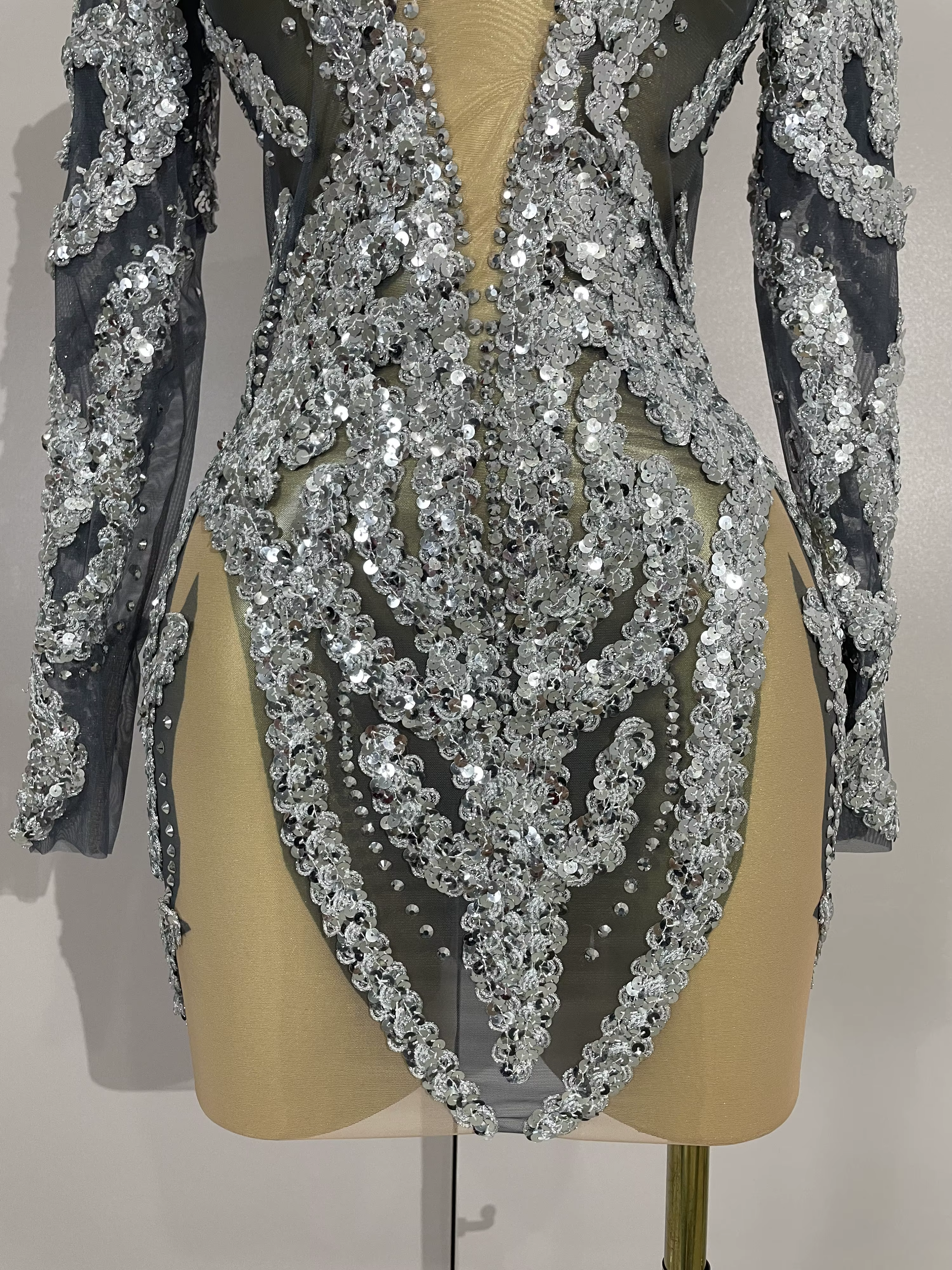 STOCK – tenue de scène Sexy en maille, manches longues, strass scintillants, Mini robe, fête d'anniv