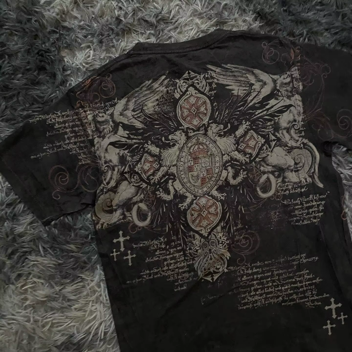 Chemise d'impression de crâne d'affliction des années 2000, haut graphique de mode, vêtements de sty
