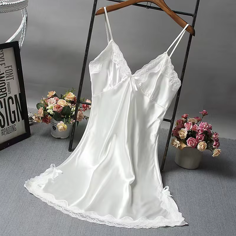 Robe de nuit en satin pour femme avec dentelle, nuisette sexy à fines bretelles, vêtement de nuit so