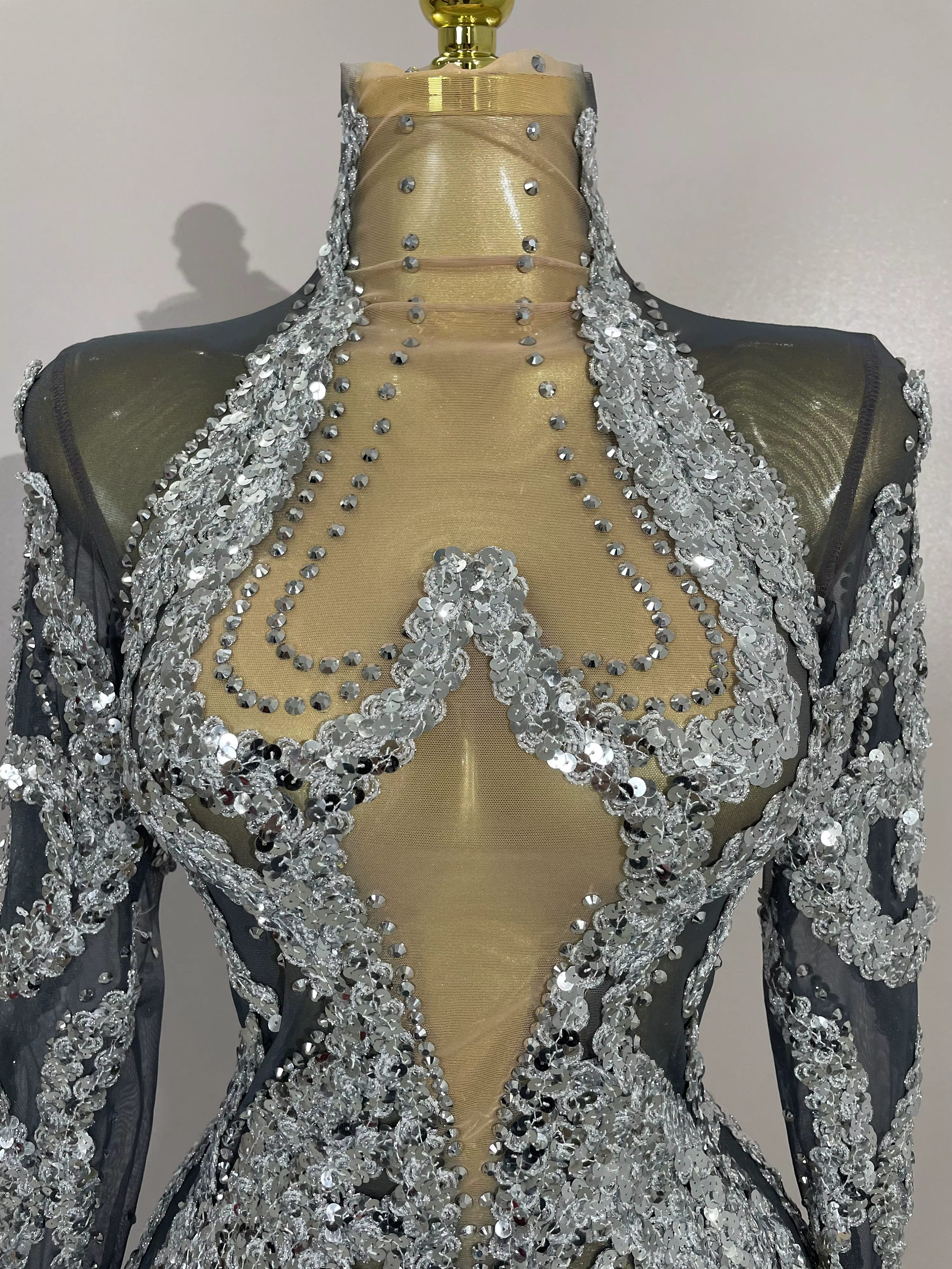 STOCK – tenue de scène Sexy en maille, manches longues, strass scintillants, Mini robe, fête d'anniv