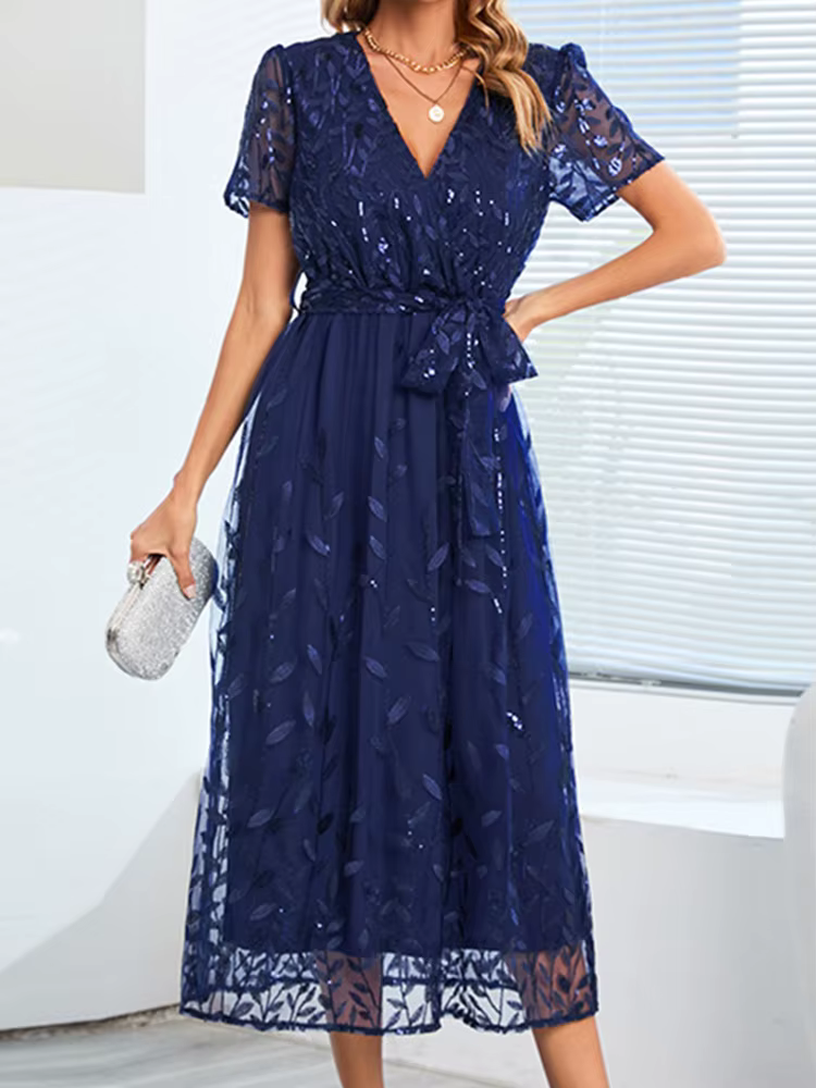 Robe Blanche Brodée à Paillettes pour Femme, Manches Courtes, Maille, Élégante, Mode Bandage, Mince,