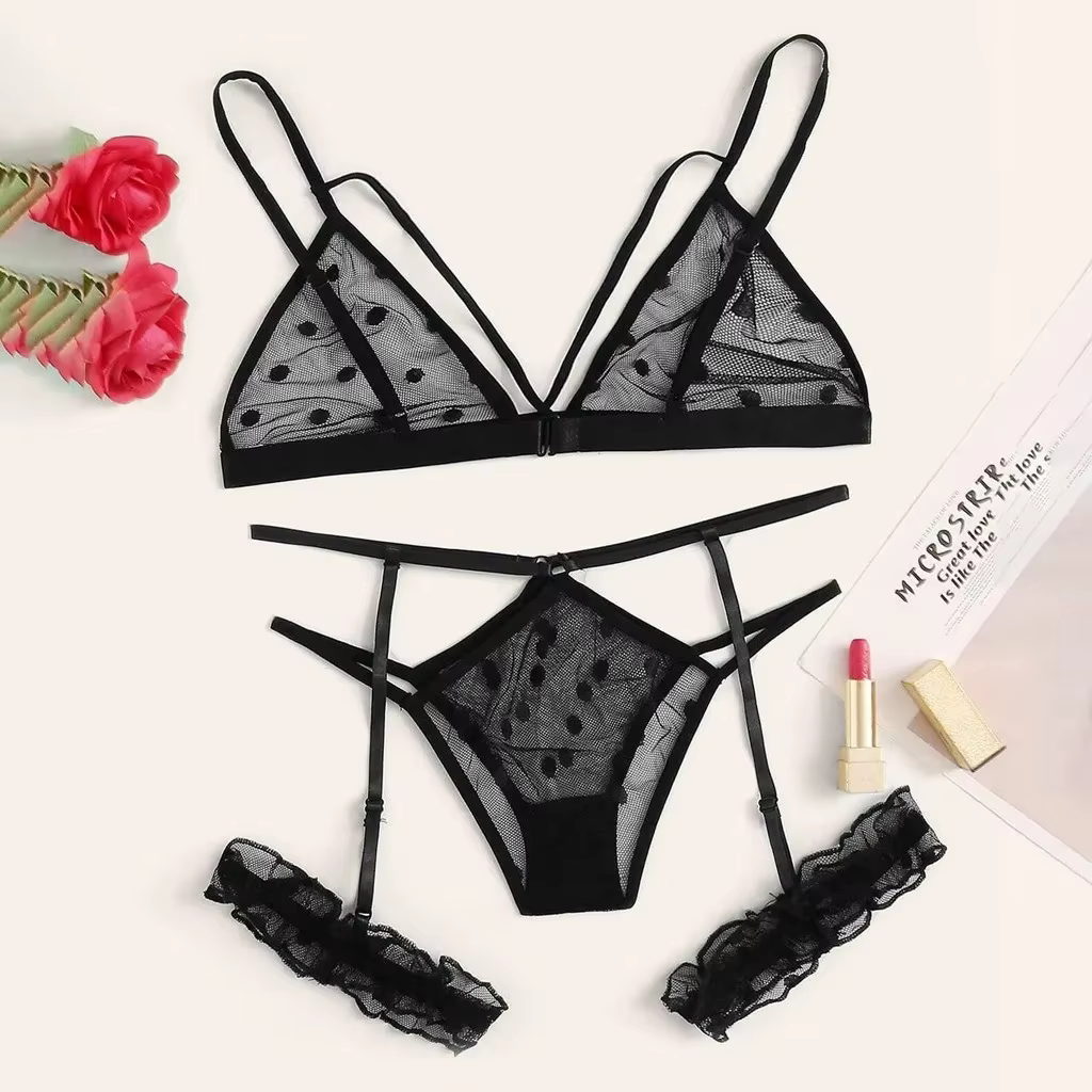 Lingerie en dentelle transparente pour femme, sous-vêtement en tulle, maille pure, grande taille, so