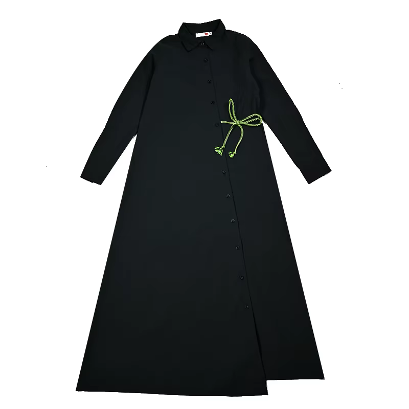 Robe portefeuille pour femmes, maxi, couleur blanche, avec coutures spéciales contrastées, sans manc