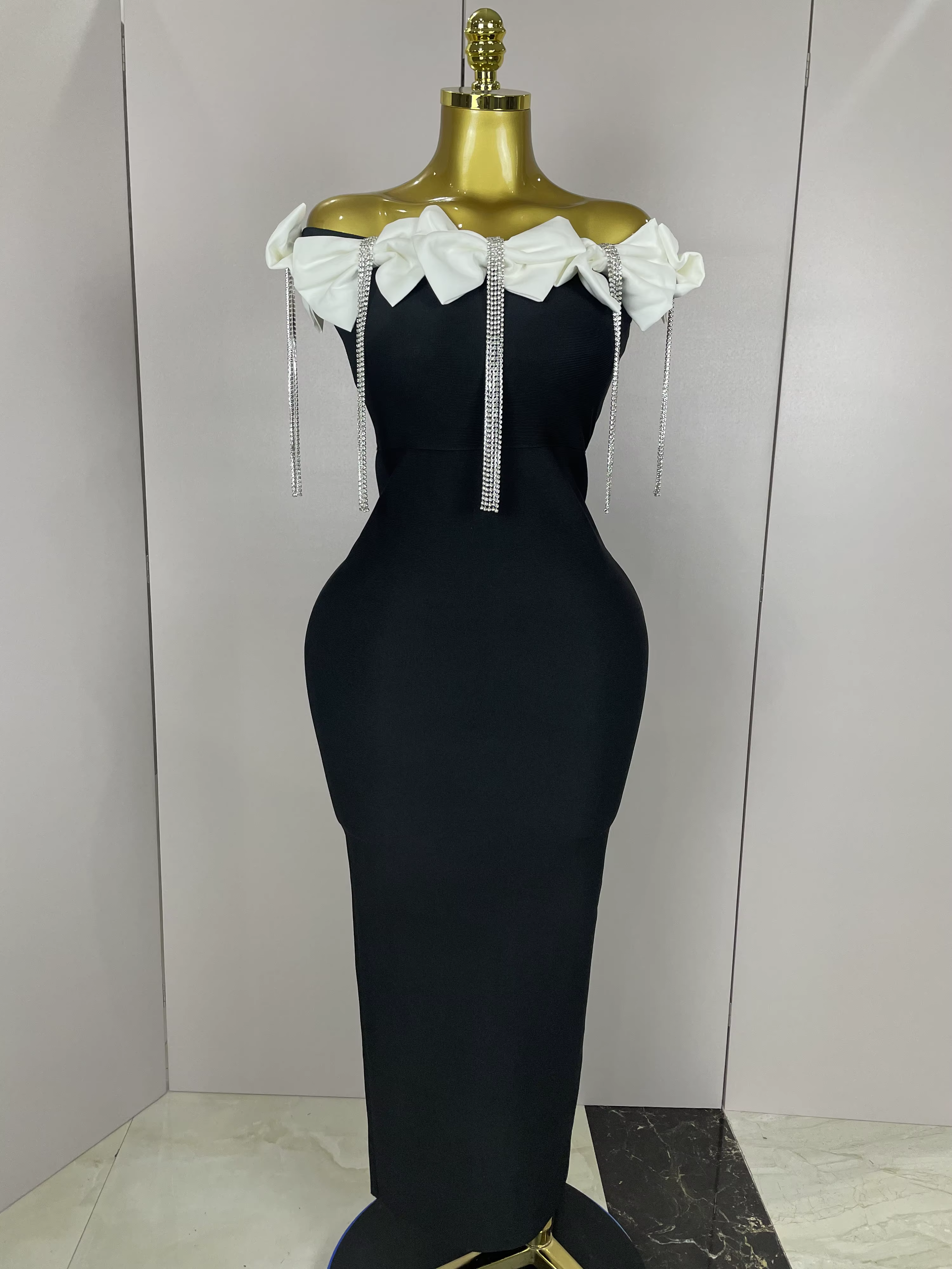 2025 femmes célébrité sexy épaule dénudée fleur diamants noir noeud papillon maxi longue XL robe de 