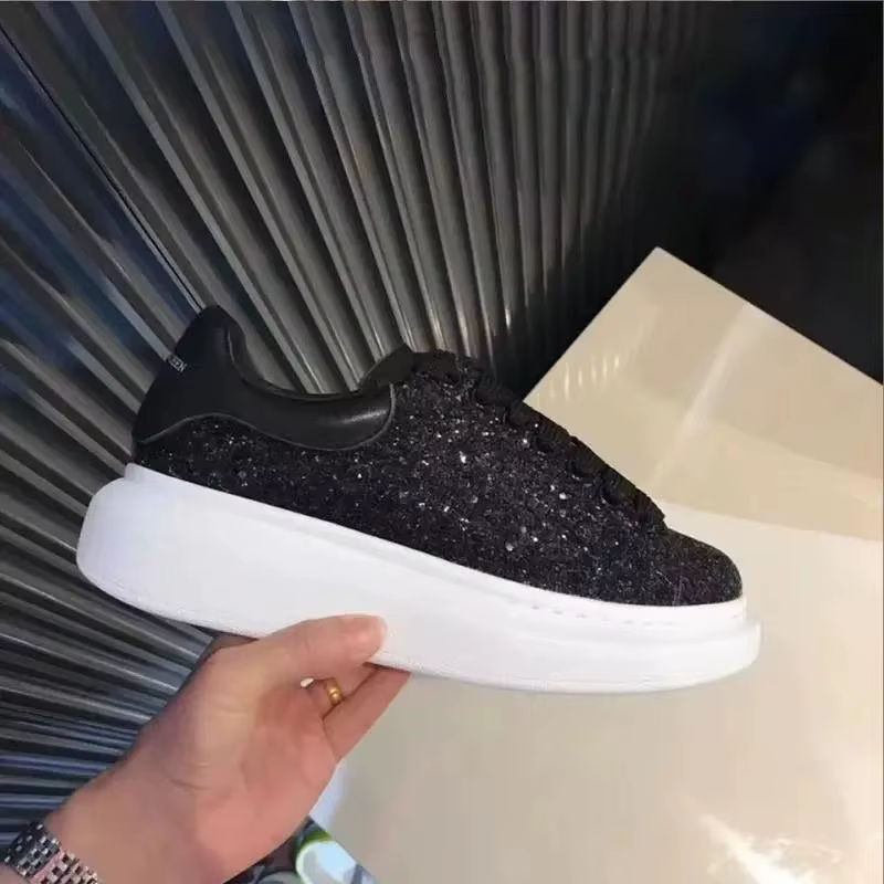 Chaussures plates de Skateboard élégantes pour femmes, baskets blanches à semelle épaisse, chaussure