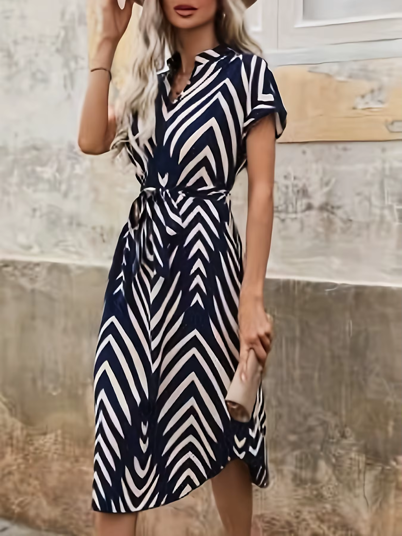 Robe élégante à manches courtes et col en V pour femmes, vêtements décontractés, ceinture à rayures,