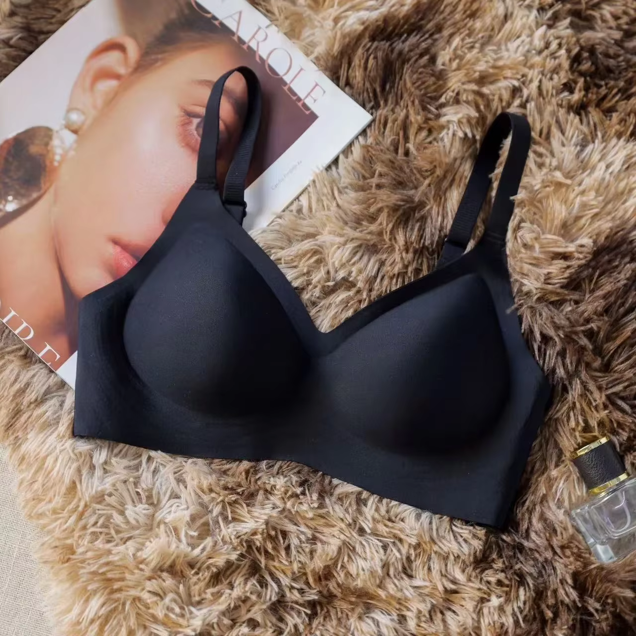 Soutien-gorge Push Up sans couture pour femmes, Lingerie Sexy rembourrée, sous-vêtements sans fil, s