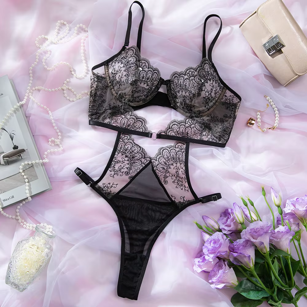 Lingerie sexy pour femmes, body ajouré ultra-séduisant, robe de costume érotique, sous-vêtements en 