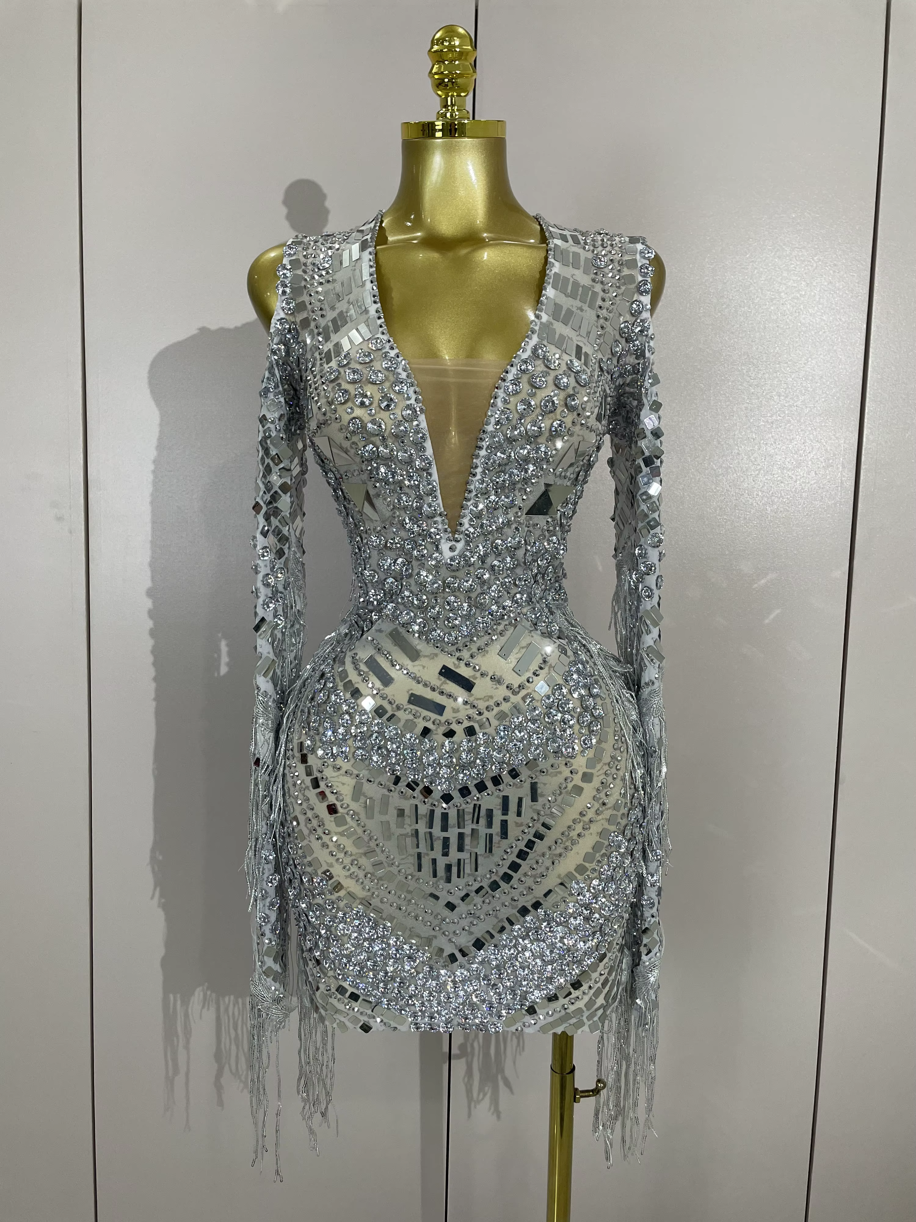 Soirée de luxe anniversaire discothèque séance Photo porter maille Sexy diamants scintillants paille