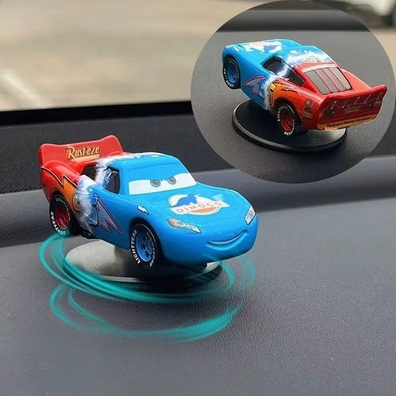 Voitures de dessin animé Cars 3 Lightning McQueen Décoration rotative pour tableau de bord de voitur