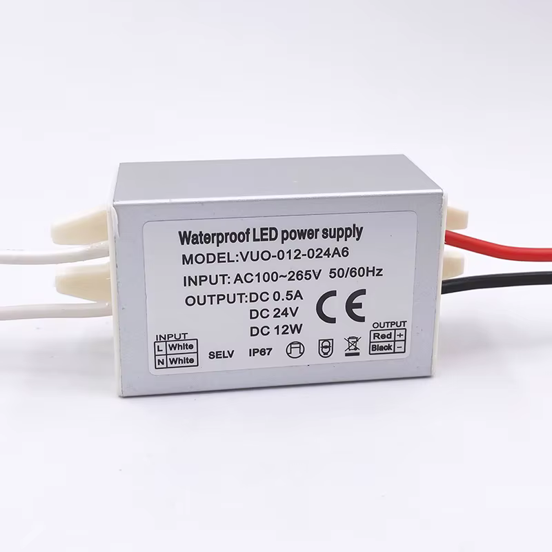 Mini régulateur de pilote LED mince AC120V 240V à DC 12V 24V IP67 12W, transformateur de lumière de