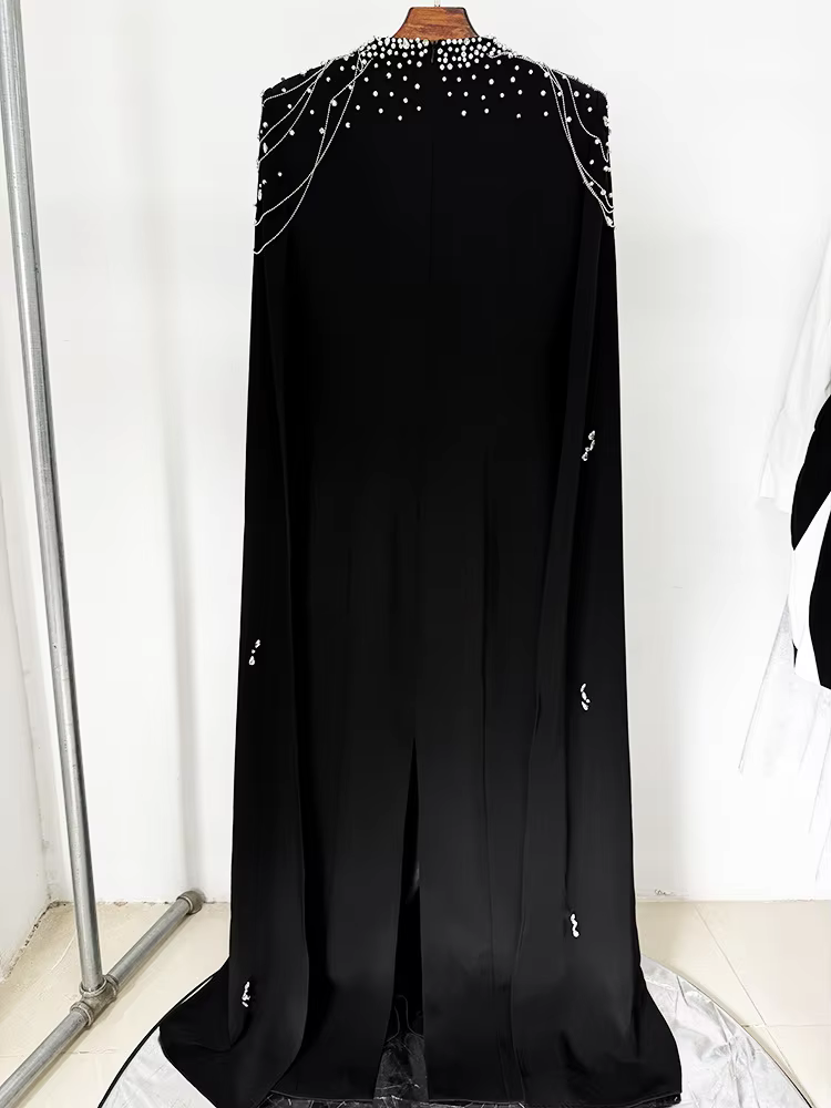 HIGH STREET Nouveauté 2026 Robe longue maxi de créateur pour femme, ornée de diamants et de chaînes,