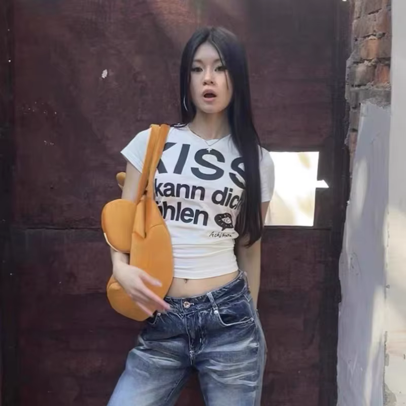 Karrram japonais Y2k lettre impression T-shirt Trashy 2000s Style haut court Vintage Harajuku manche