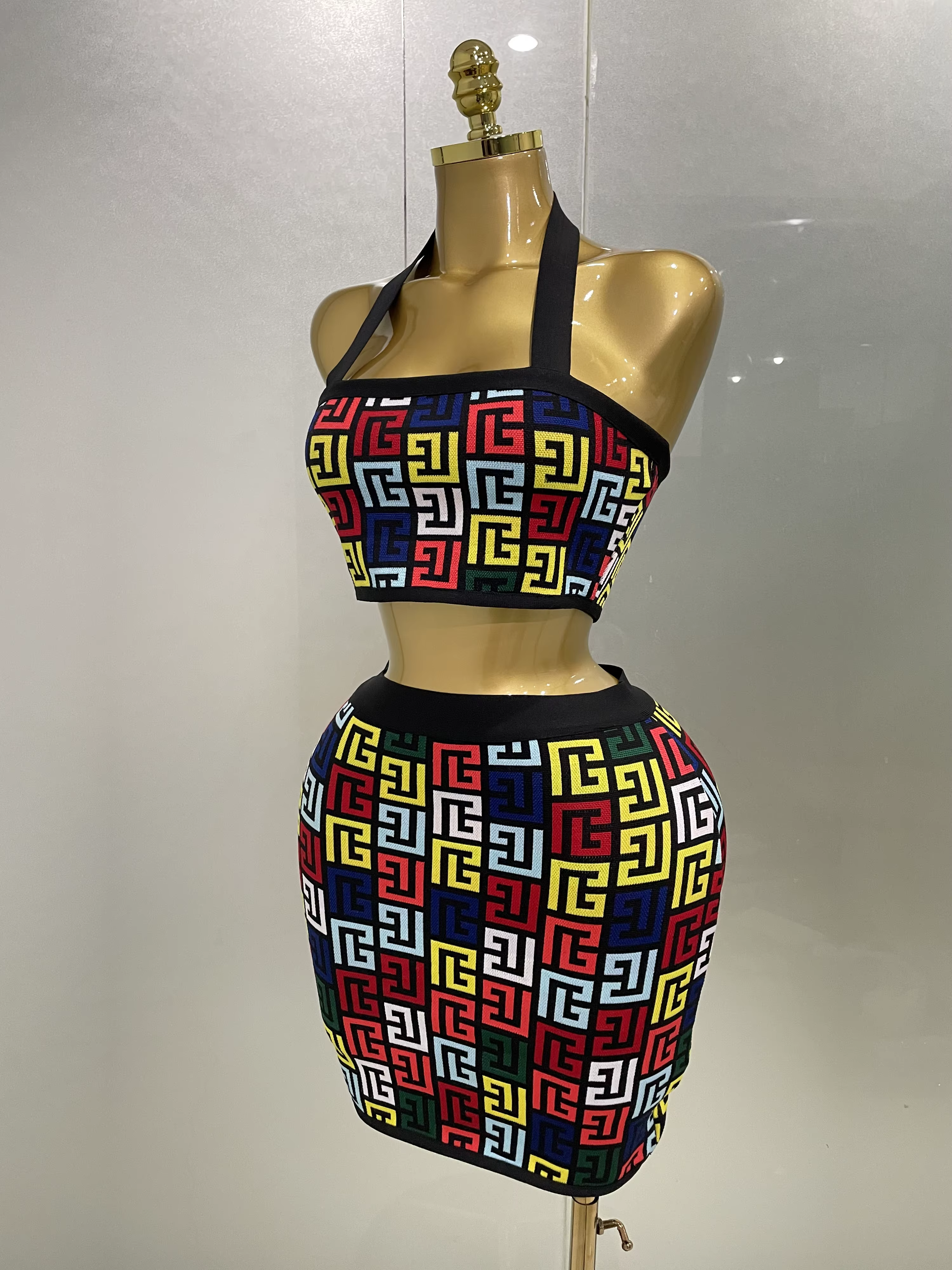 Femmes 2025 nouveau Sexy dos nu licou Jacquard deux pièces Mini jupe ensemble de bandes célébrité co