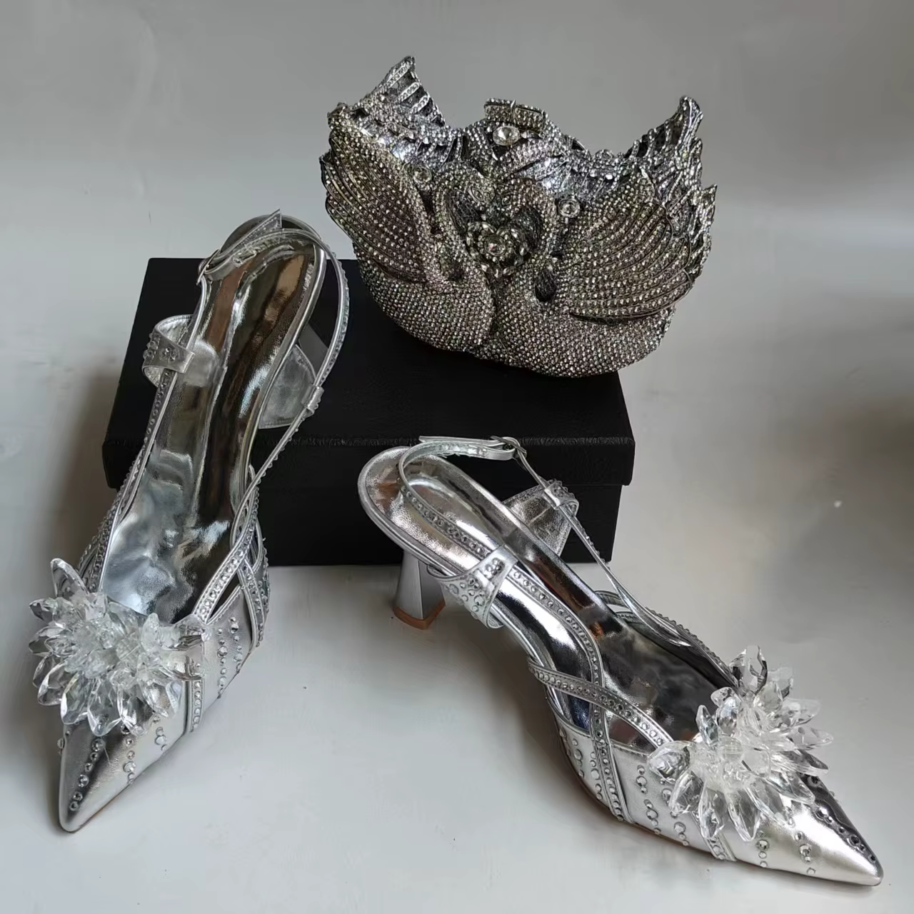 LNATISNOVA Ensemble Sandales et Pochette à Strass pour Femme, Chaussures à Talons Hauts Italiennes O